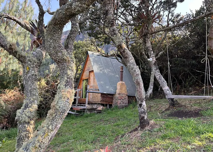 Cabanas En La Montana